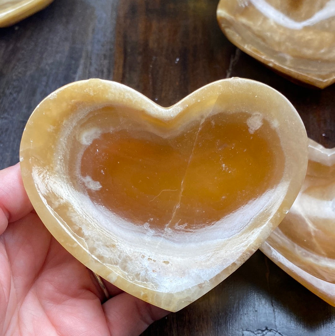 Chocolate Onyx Heart Bowl