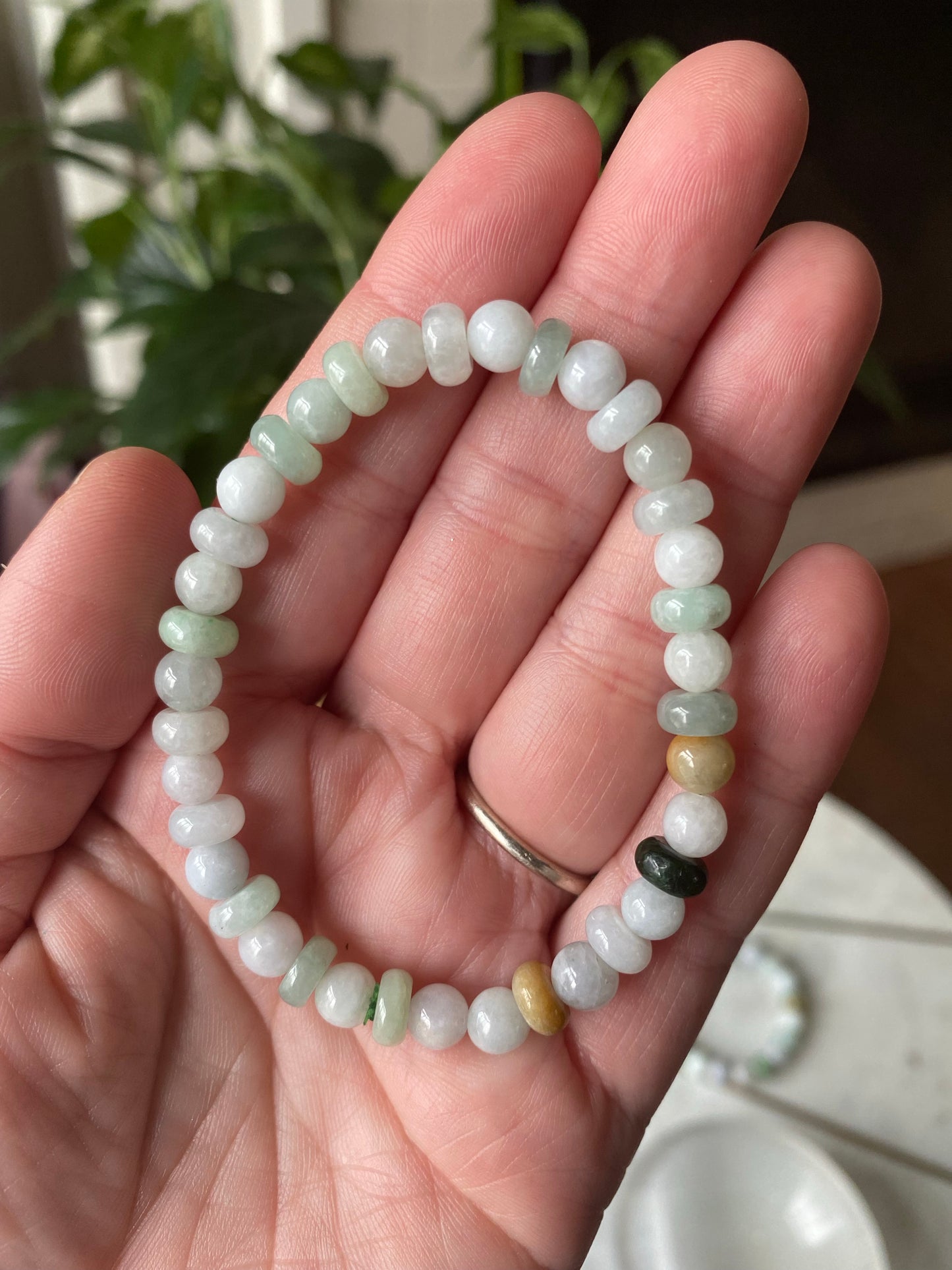 Jade Bead Bracelet (tri-color)