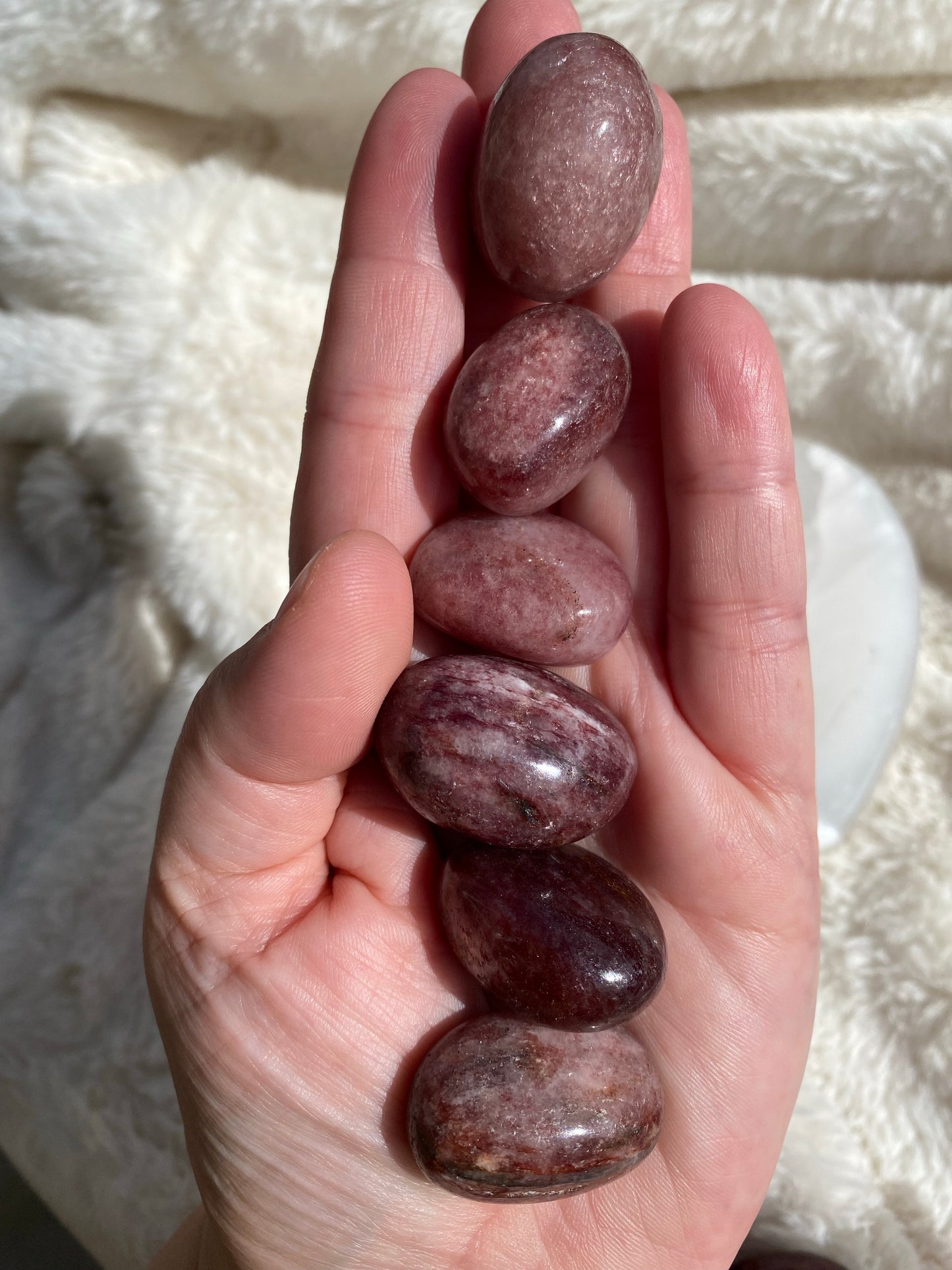 Strawberry Quartz Tumble