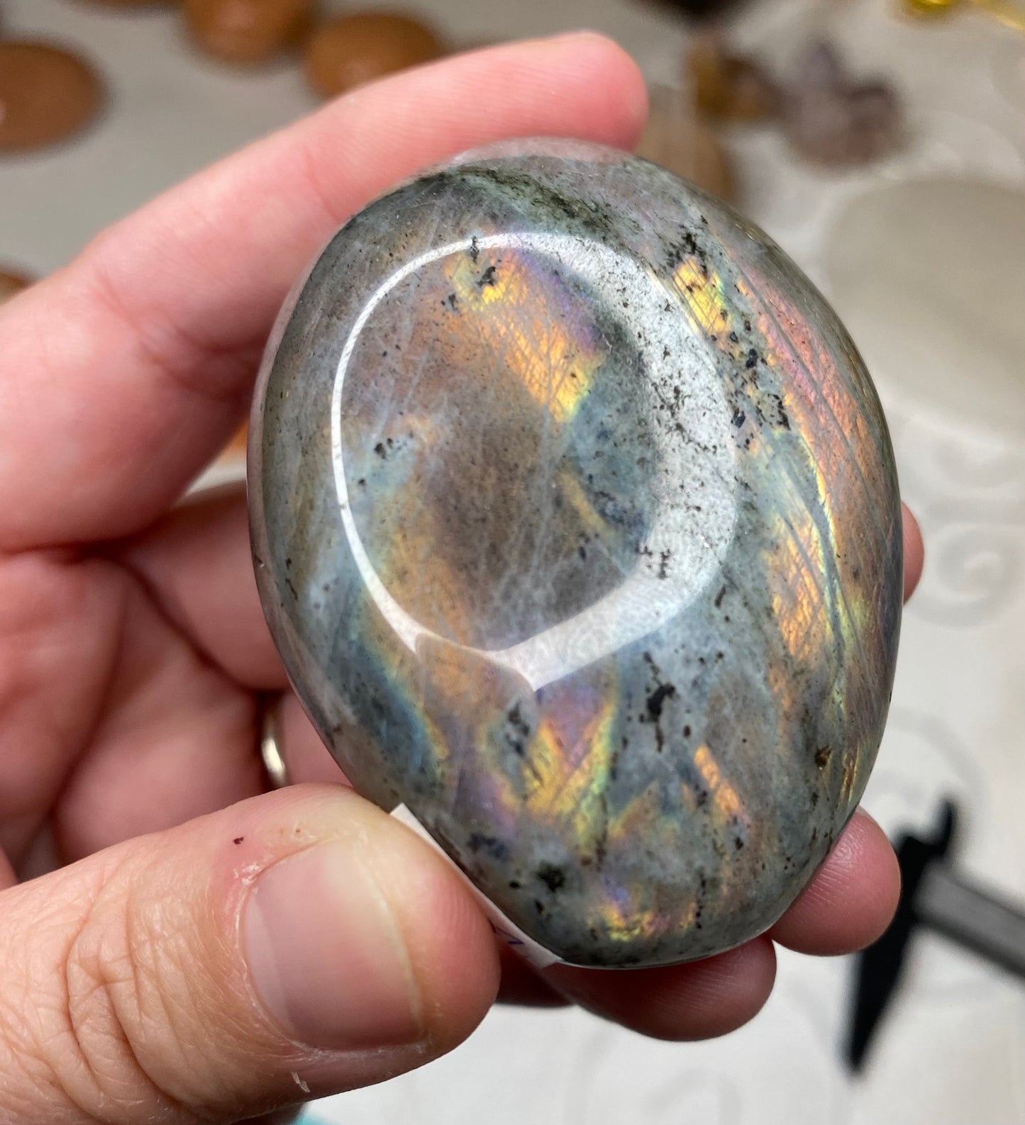 Labradorite Palmstone