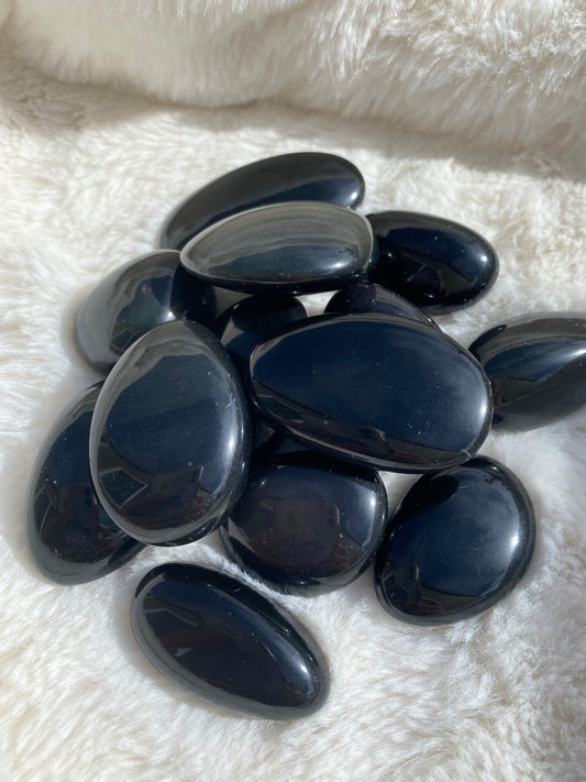 Obsidian Tumble (medium)